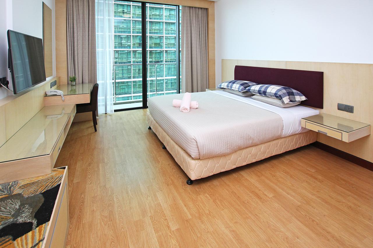 Bernard Holiday Home @ Imperial Suites Kuching Ngoại thất bức ảnh