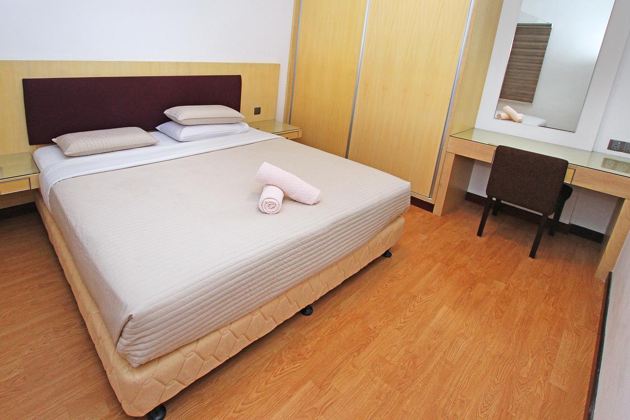 Bernard Holiday Home @ Imperial Suites Kuching Ngoại thất bức ảnh