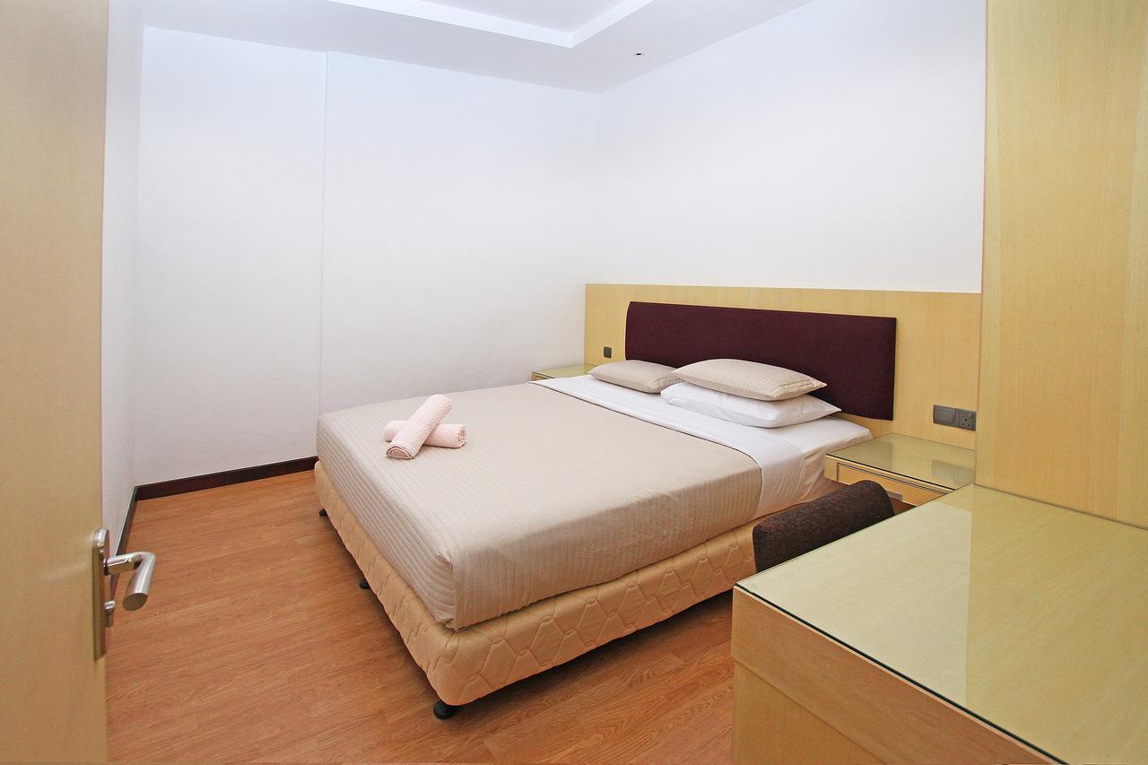 Bernard Holiday Home @ Imperial Suites Kuching Ngoại thất bức ảnh