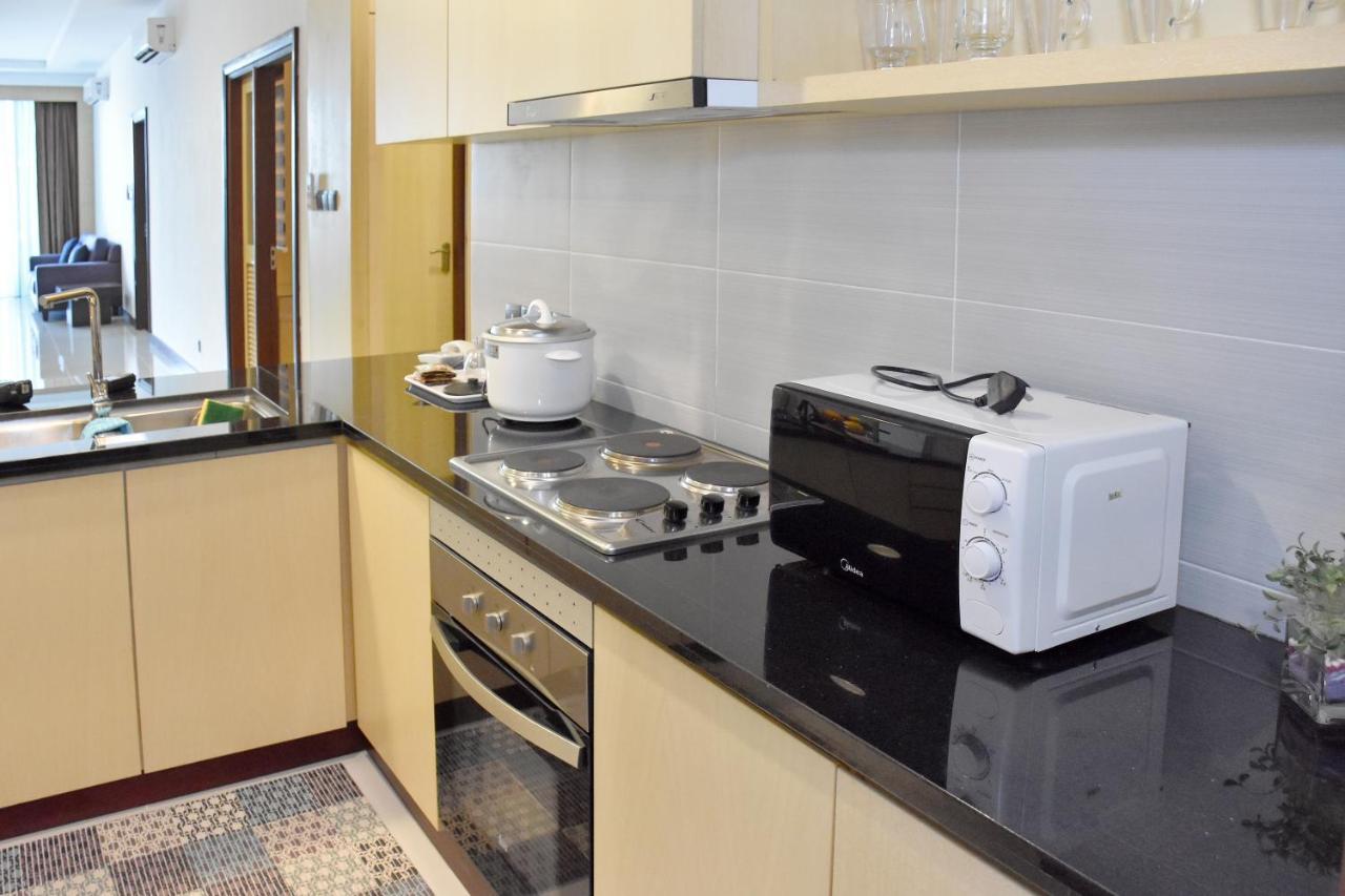 Bernard Holiday Home @ Imperial Suites Kuching Ngoại thất bức ảnh